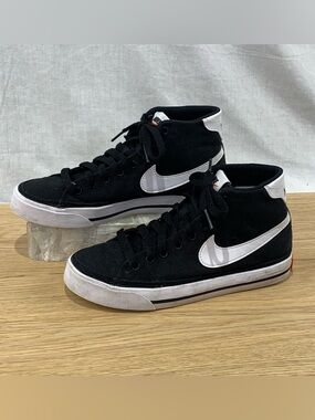 Nike Court Legacy Mid Canvas Women’s Size 6 Black Athletic Shoes